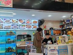 -覃记海鲜美食餐厅