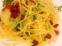 -胖太太四川麻辣排骨串(镇江路分店)