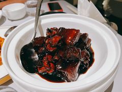 百叶结红烧肉-屋里厢上海菜馆