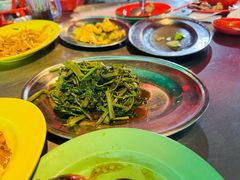 马来风光-黄亚华小食店(Jalan Alor)