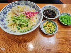 -门框胡同百年卤煮(新街口店)