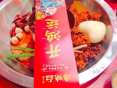 谭血鸭红锅底-谭鸭血老火锅(漳州路店)