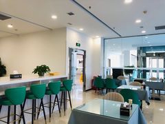 -北京华德宝宝马4S店(朝阳店)
