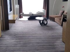 -青岛富力艾美酒店