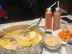 -肥仔文澳门猪骨煲(南京西路店)