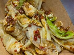 口味包菜-肉店炸炸炸·爆汁孜然牛肉
