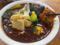 -不起眼麻辣烫凉皮店