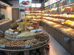 面包甜点陈列柜-盛文甘栗(中华大街店)