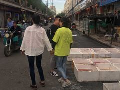 -哈尔滨道外花鸟鱼市场