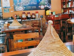 大堂-抚仙湖生态石锅鱼野生菌(告庄店)