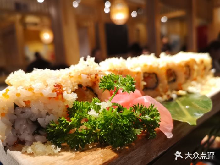 九田家黑牛果木烤肉料理(中联店)加州卷寿司图片 - 第5张