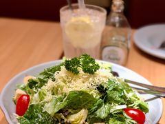 凱撒沙拉-Lia Cafe Bar Restaurant松山咖啡屋