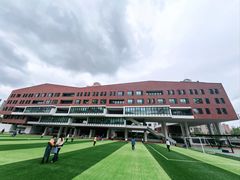 -上海市静安区教育学院附属学校(江宁校区)