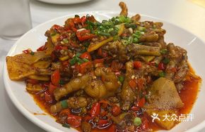 Bamboo Shoots with Chicken Feet