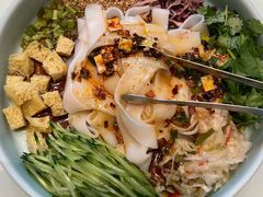 -哈啾嗨·新概念蒙餐(红星新城店)