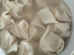 -周震馄饨