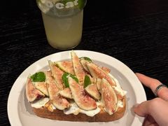 -O'eat Blossom&Pelican(深圳首店)