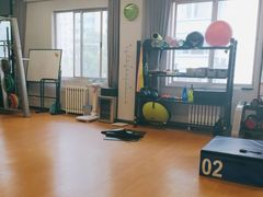 -悦动体能篮球羽毛球网球(三里河店)