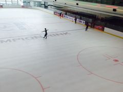 -冠军冰场CHAMPION RINK(凯德广场店)