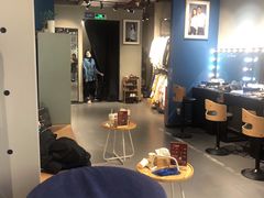 -海马体照相馆(万菱汇店)
