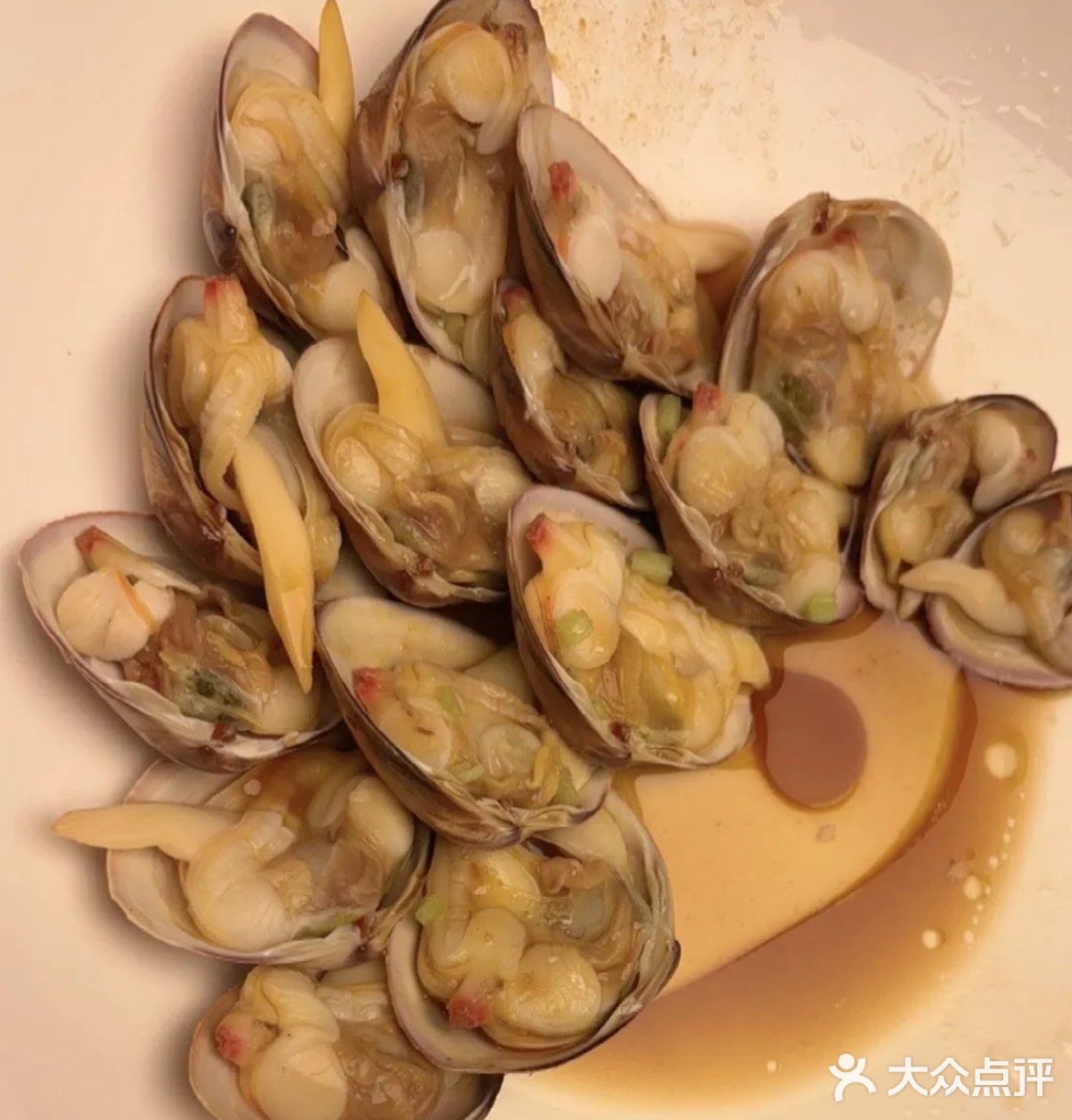 私密性很好。服务员热情周到，一落座就递上果茶