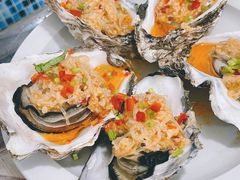 蒜蓉粉丝海蛎子-二胖啤酒屋