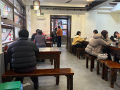 -长人馄饨铺(解放街店)