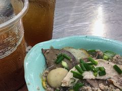 -榮泰米粉湯(Left Shop)