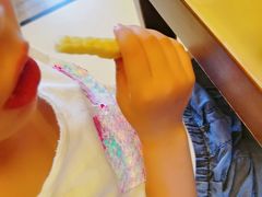 -必胜客(亦庄宅急送店)