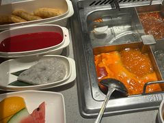 -海底捞火锅(新松江路生日主题店)