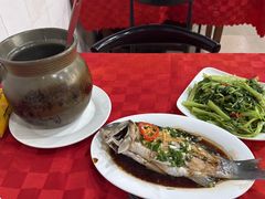 -先鲜鲫鱼粥