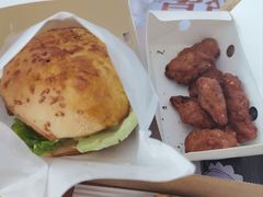 -必胜客(大坪英利店)