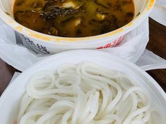 -老妈米线(港龙店)