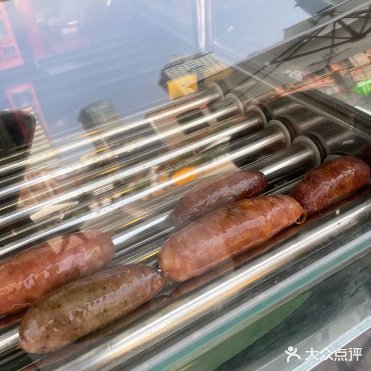 Rolling Dog 翻滚狗狗🐩魔都首家红茶面🍜