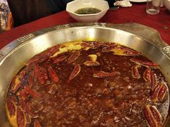 -山城年华老火锅(玉林店)