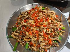 香辣鱿鱼须-费大厨辣椒炒肉(黄兴中心广场店)