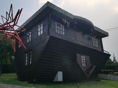 -金山农民画村-枫泾波兰倒置屋