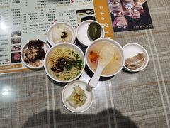 -正一涵老味道名小吃(广汉总店)
