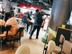 用餐区-肯德基(京广桥店)
