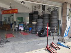 -倍耐力轮胎专卖店(碧云路店)