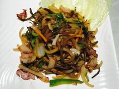 -湖庭壹品鸭王·传统北京烤鸭·别墅私房菜·庭院宵夜(江宁店)