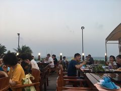 -渔家火锅·海鲜自助餐·演艺(亚龙湾天域酒店)