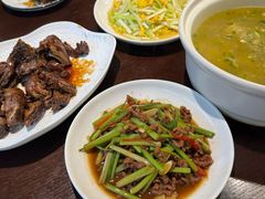 -阿峰饭店·本地土菜馆·农家土鸡煲·一品神仙鸡(报福店)
