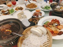 -万龙洲海鲜(大兴绿地缤纷城店)