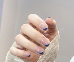 -孔雀手美甲美睫护理