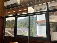 -芦茨金富饭庄·25年老字号·专做稻草鸡