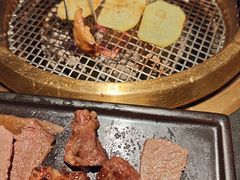 -铭牛烧肉·和牛海鲜自助(高新月牙湖店)