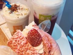 草莓魔法棒-奈雪的茶(苏宁广场店)