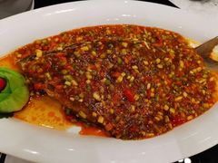 葱烧武昌鱼-湖锦酒楼·32年地道湖北菜(光谷店)