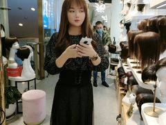 -LAQUEEN 时尚健康假发(万象城总店)